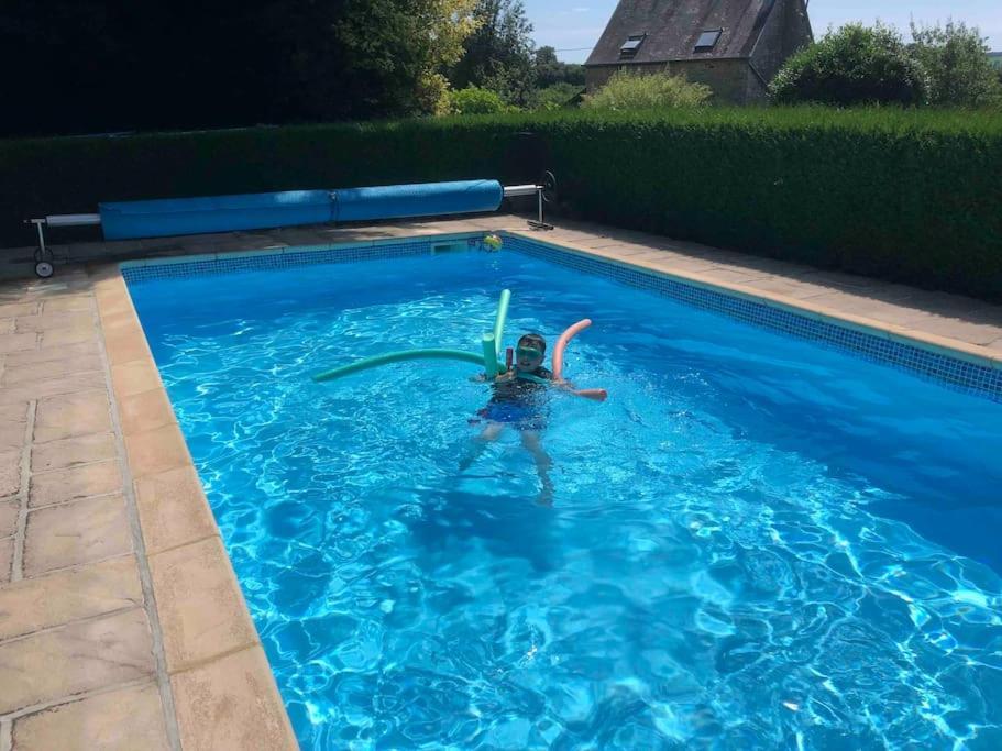 Jasmin Cottage With Seasonal Swimming Pool Le Mesnil-Gilbert Exterior foto