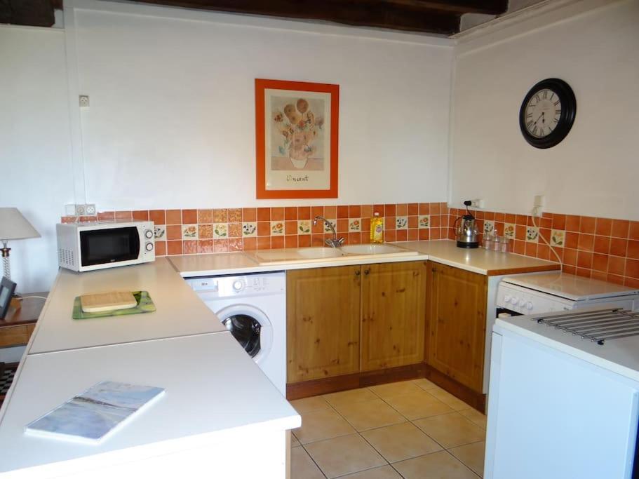 Jasmin Cottage With Seasonal Swimming Pool Le Mesnil-Gilbert Exterior foto